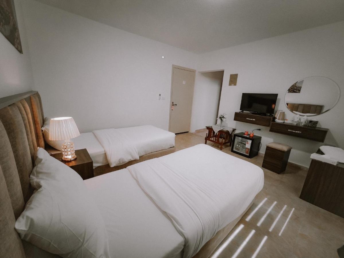 Petra Jewel Luxury Hotel 瓦迪穆萨 外观 照片